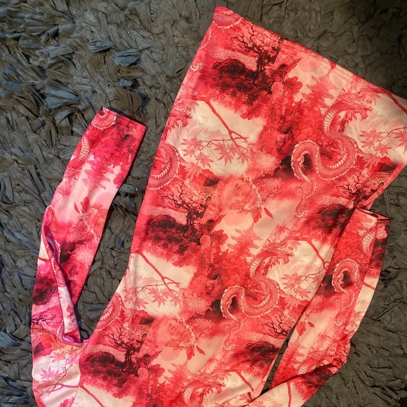 Dress - Picture 4 of 4